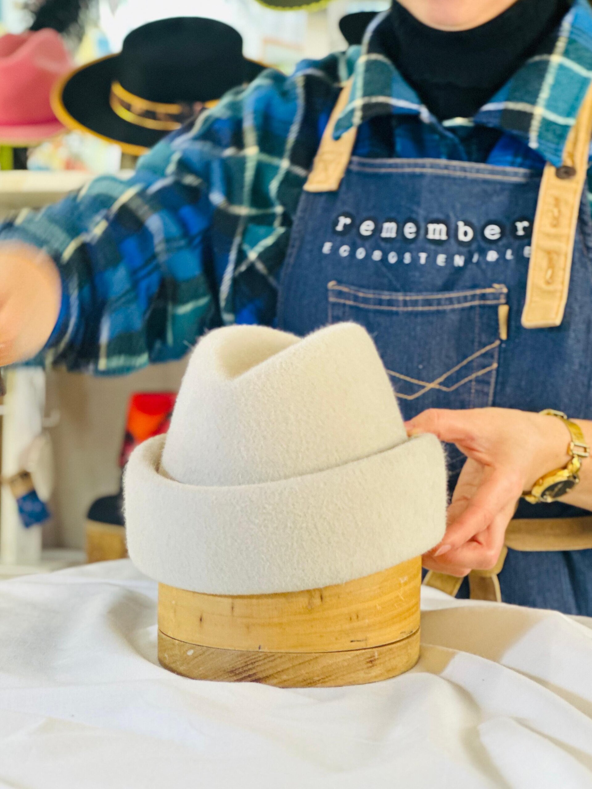 ENVELOPE HAT - RABBIT FUR FELT - 4