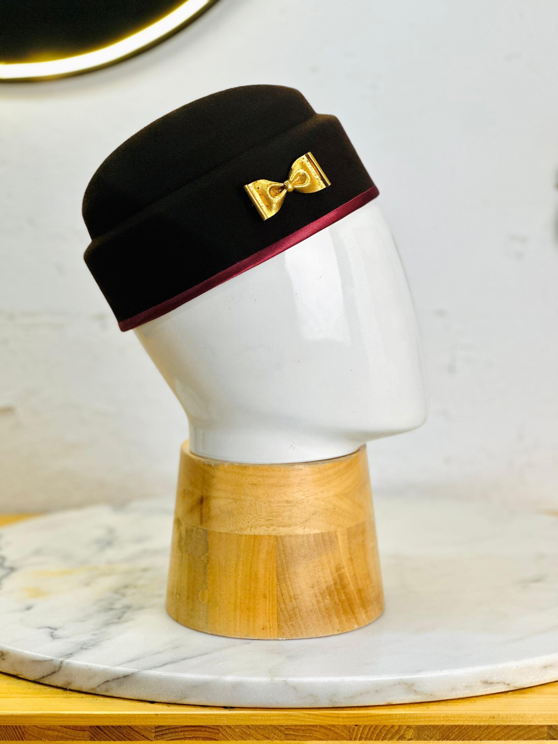 COFFE BEAN PILLBOX  - WOOL FELT - 3