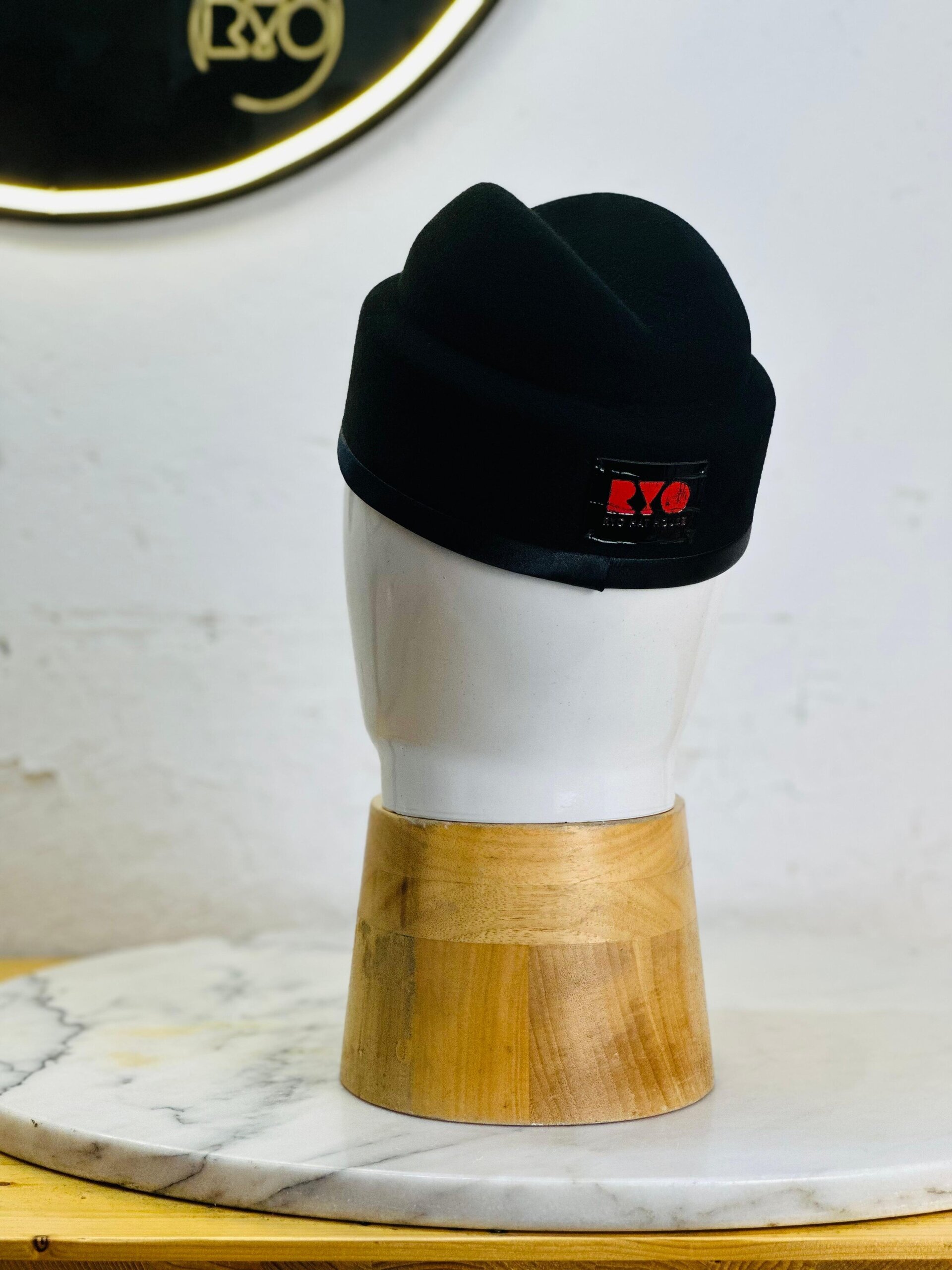 COFFE BEAN PILLBOX  - WOOL FELT - 9