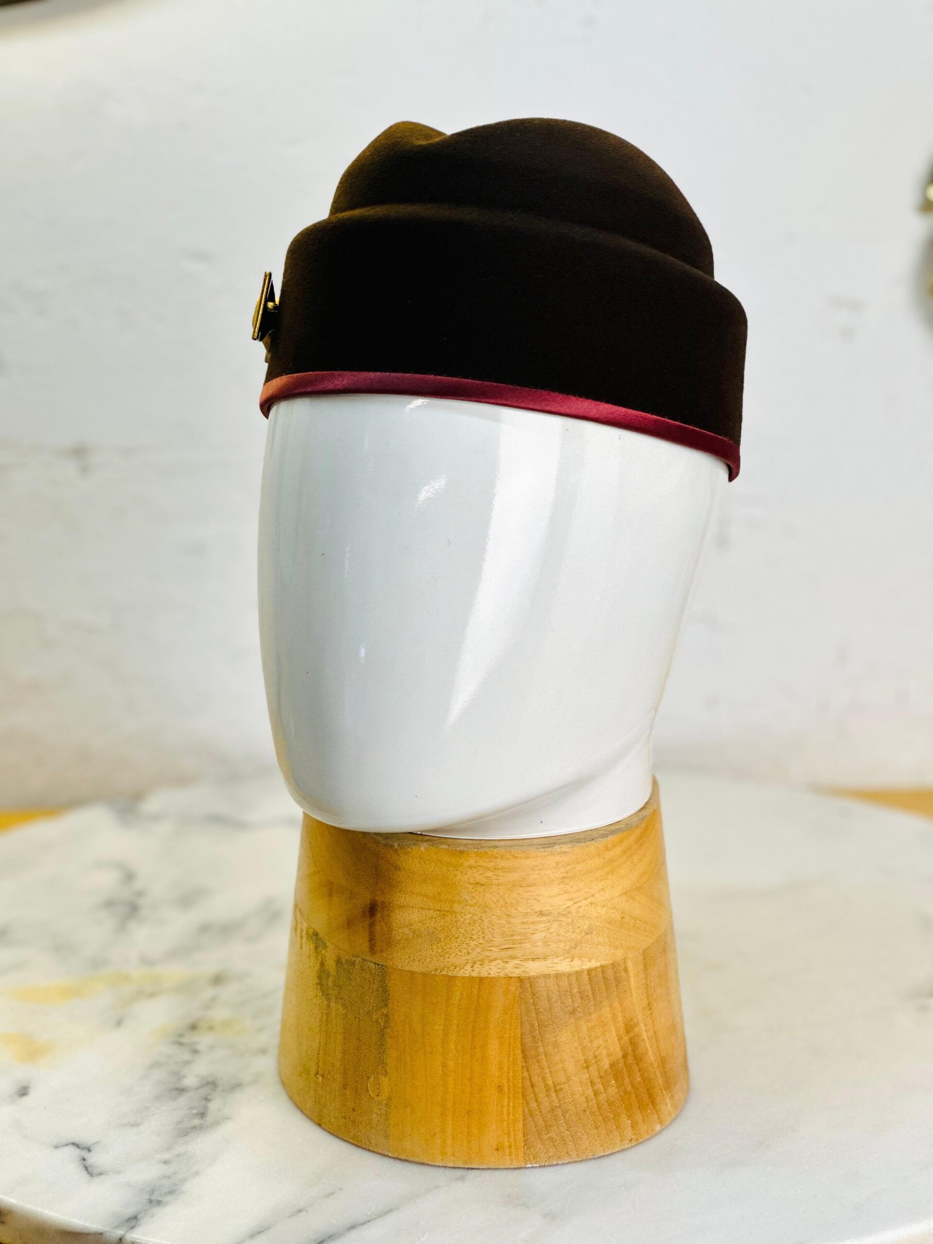 COFFE BEAN PILLBOX  - WOOL FELT - 4